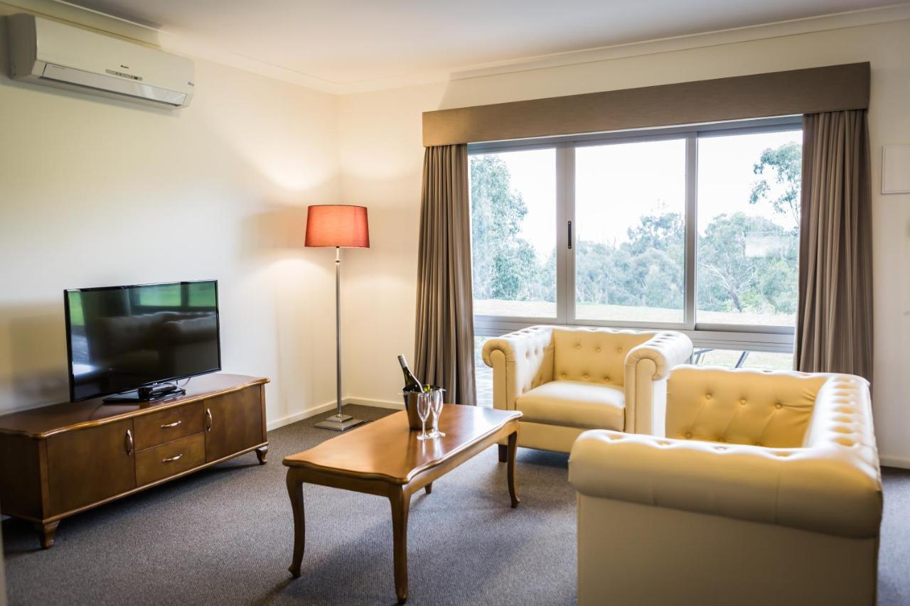 Foothills Conference Centre 4*