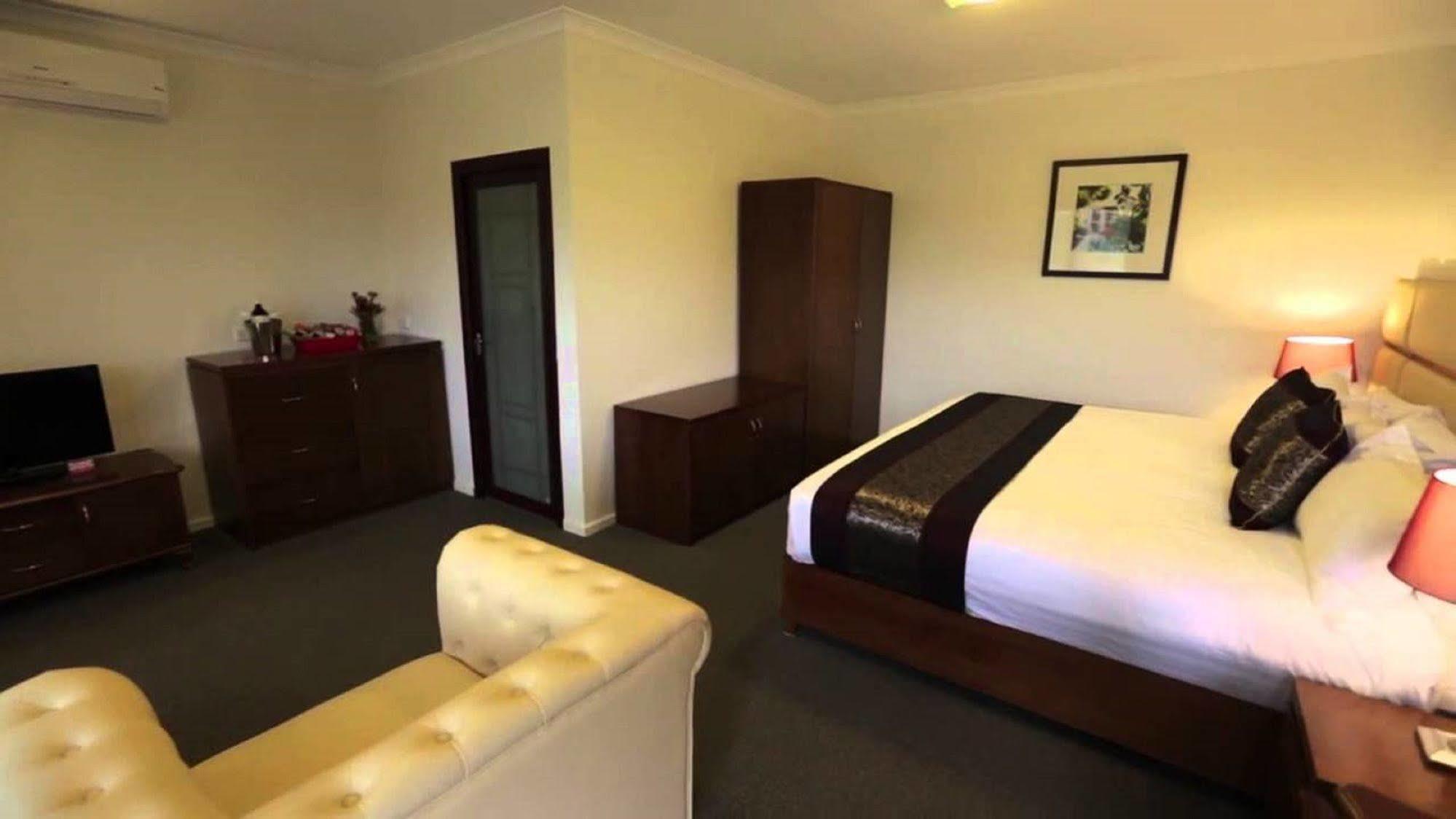 Foothills Conference Centre 4* Lilydale